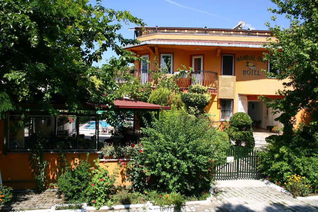 Mandalinn Hotel Dalyan Bagian luar foto